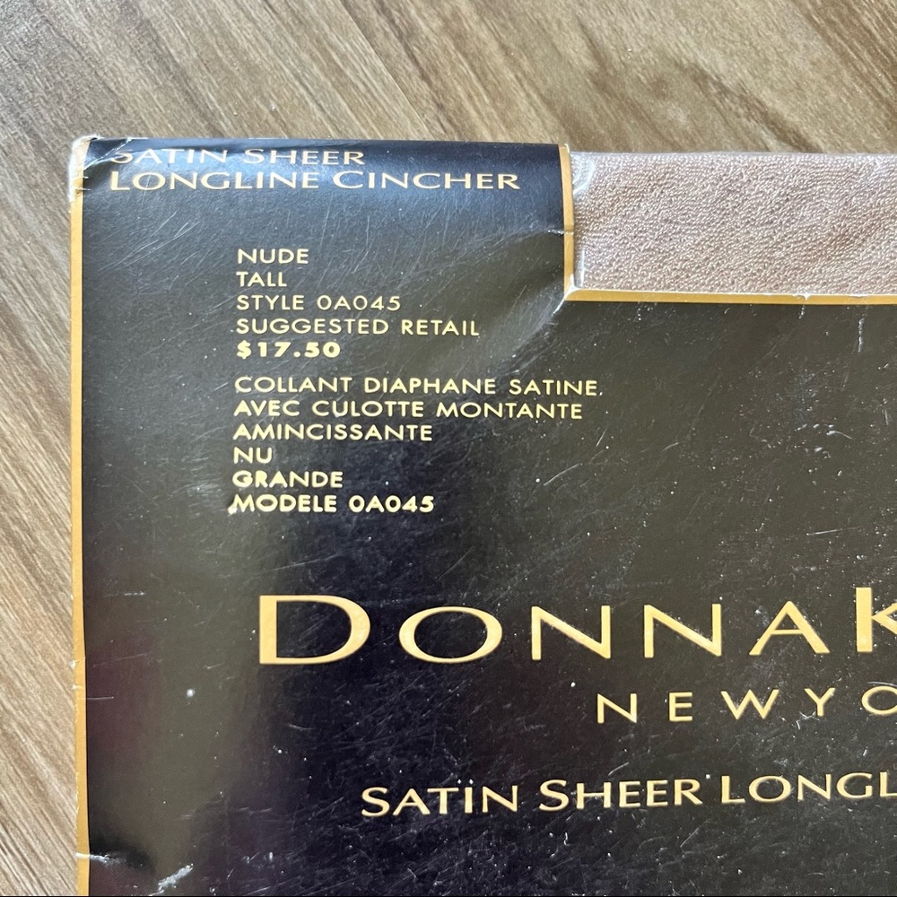 Donna Karan New York Satin Sheer Hosiery Tights Pantyhose - Picture 2 of 5
